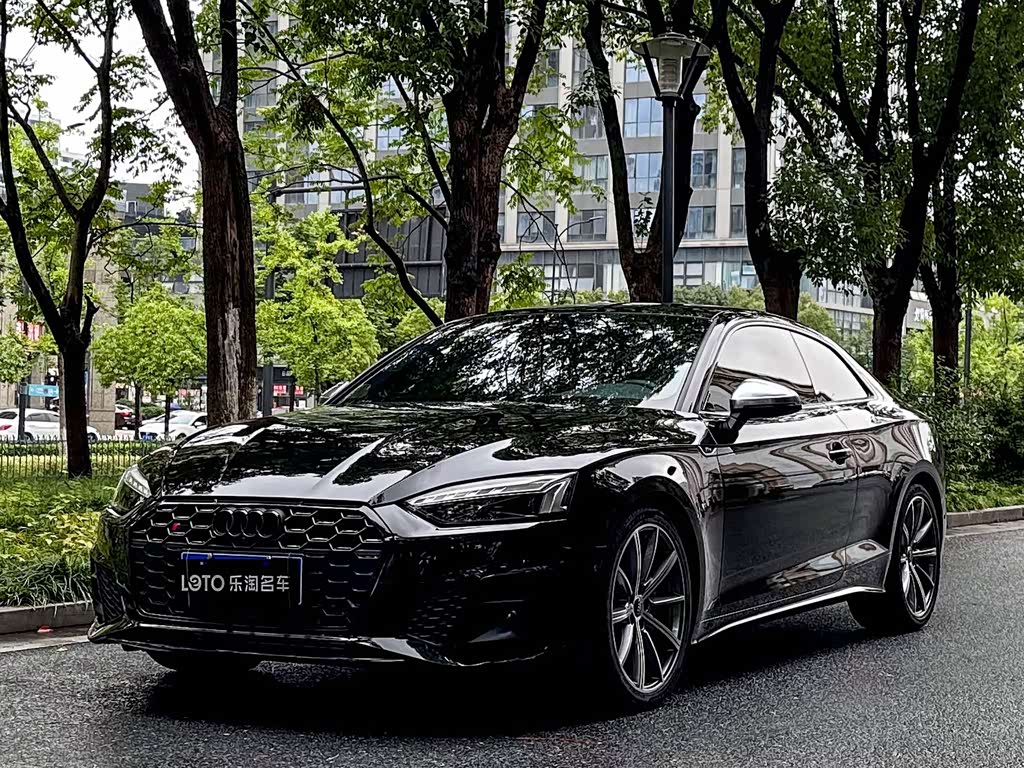 Audi S5