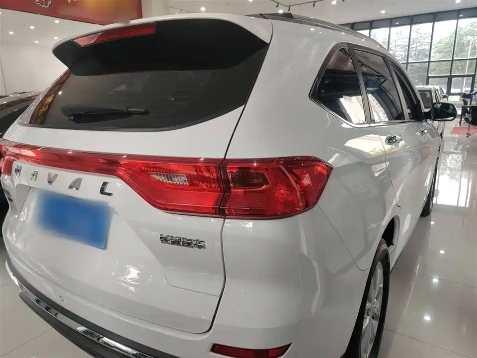 Haval M6