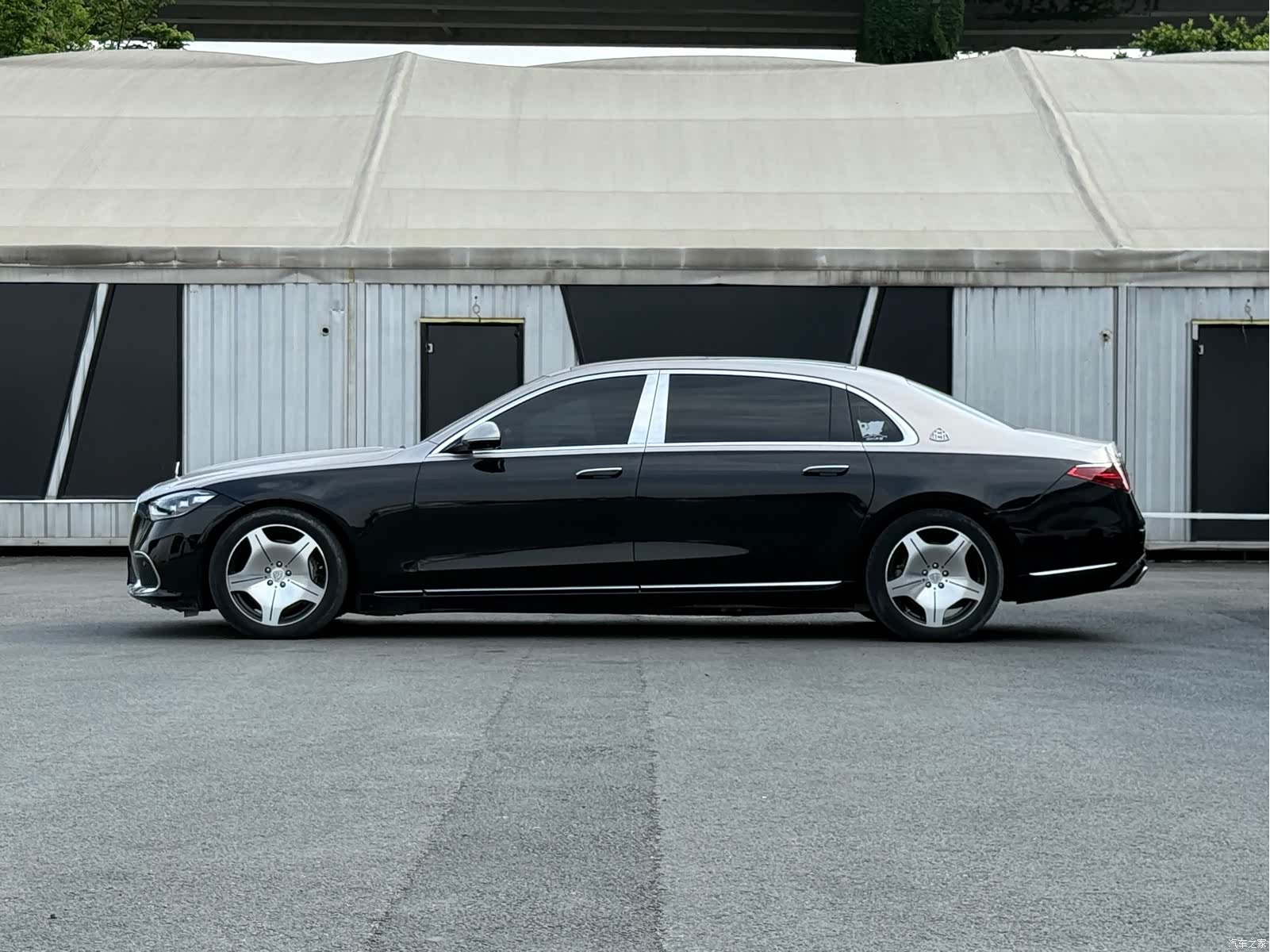 Maybach S-Class, 2022 3