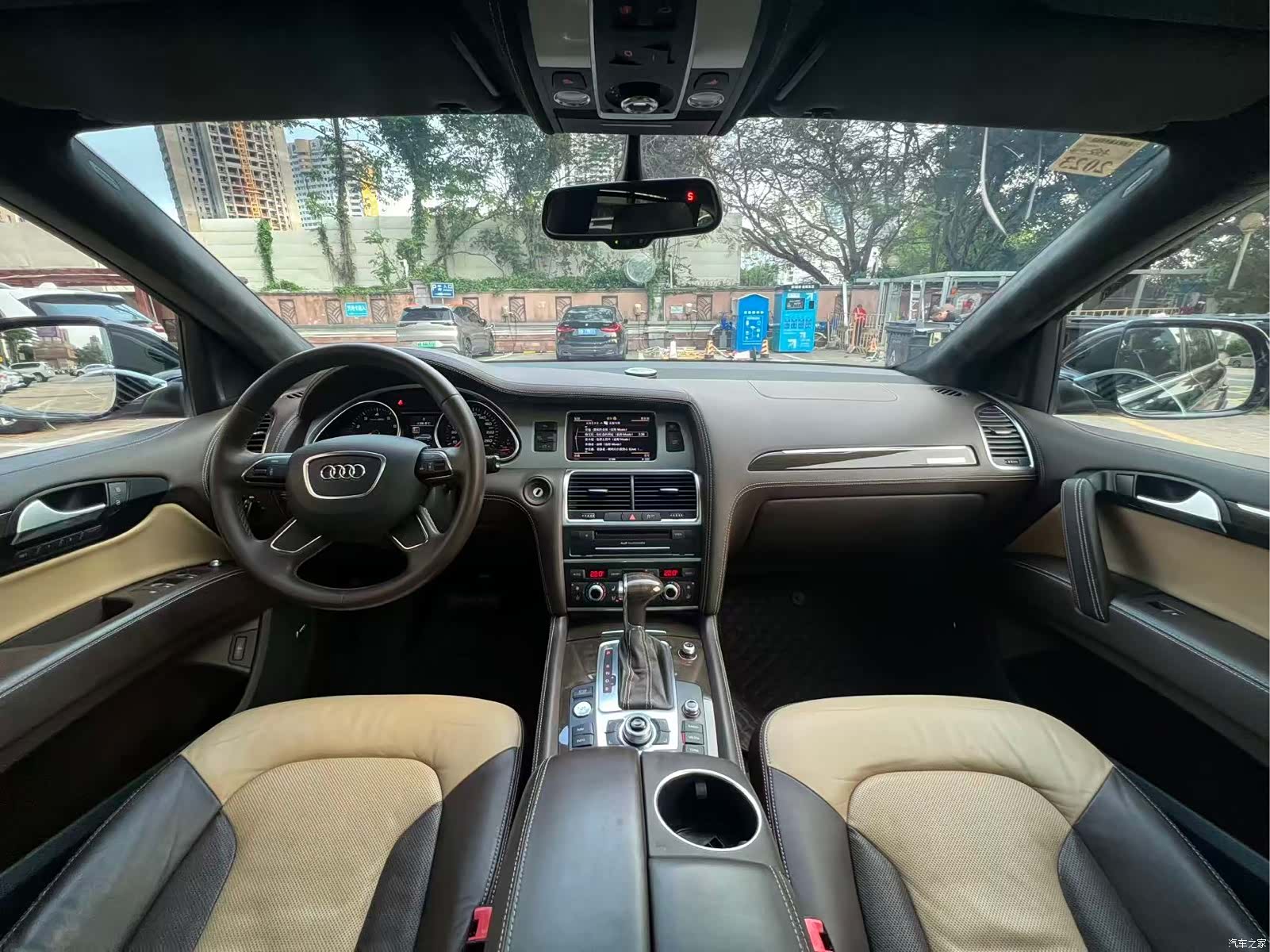 Audi Q7, 2013 все фото