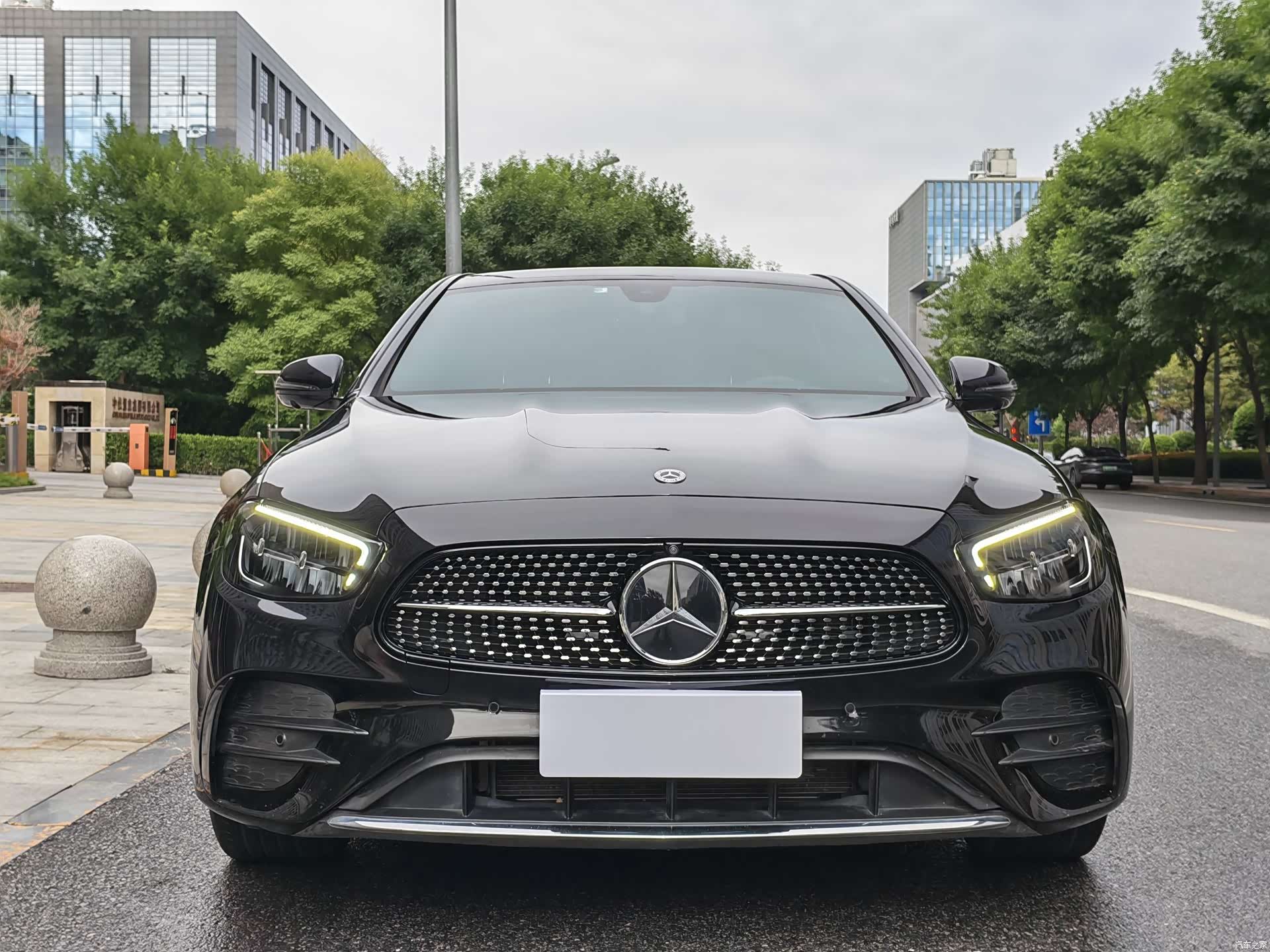 Mercedes-Benz E-Class, 2023 6