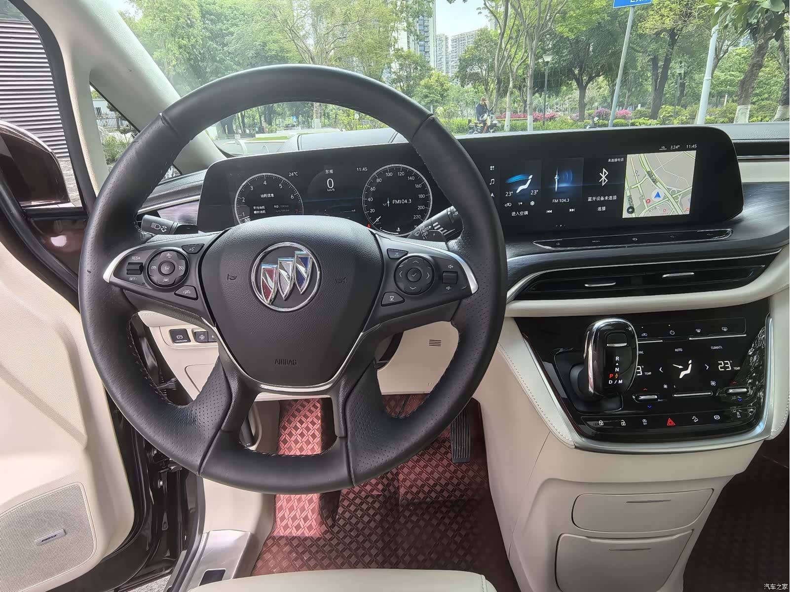 Buick GL8, 2020 9