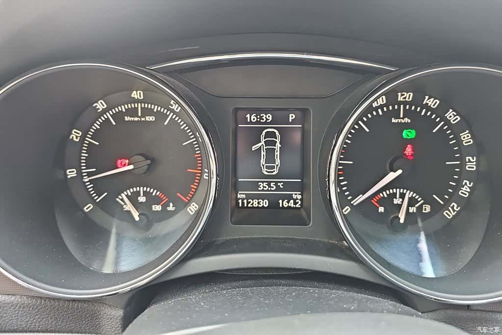 Skoda Superb, 2014 14