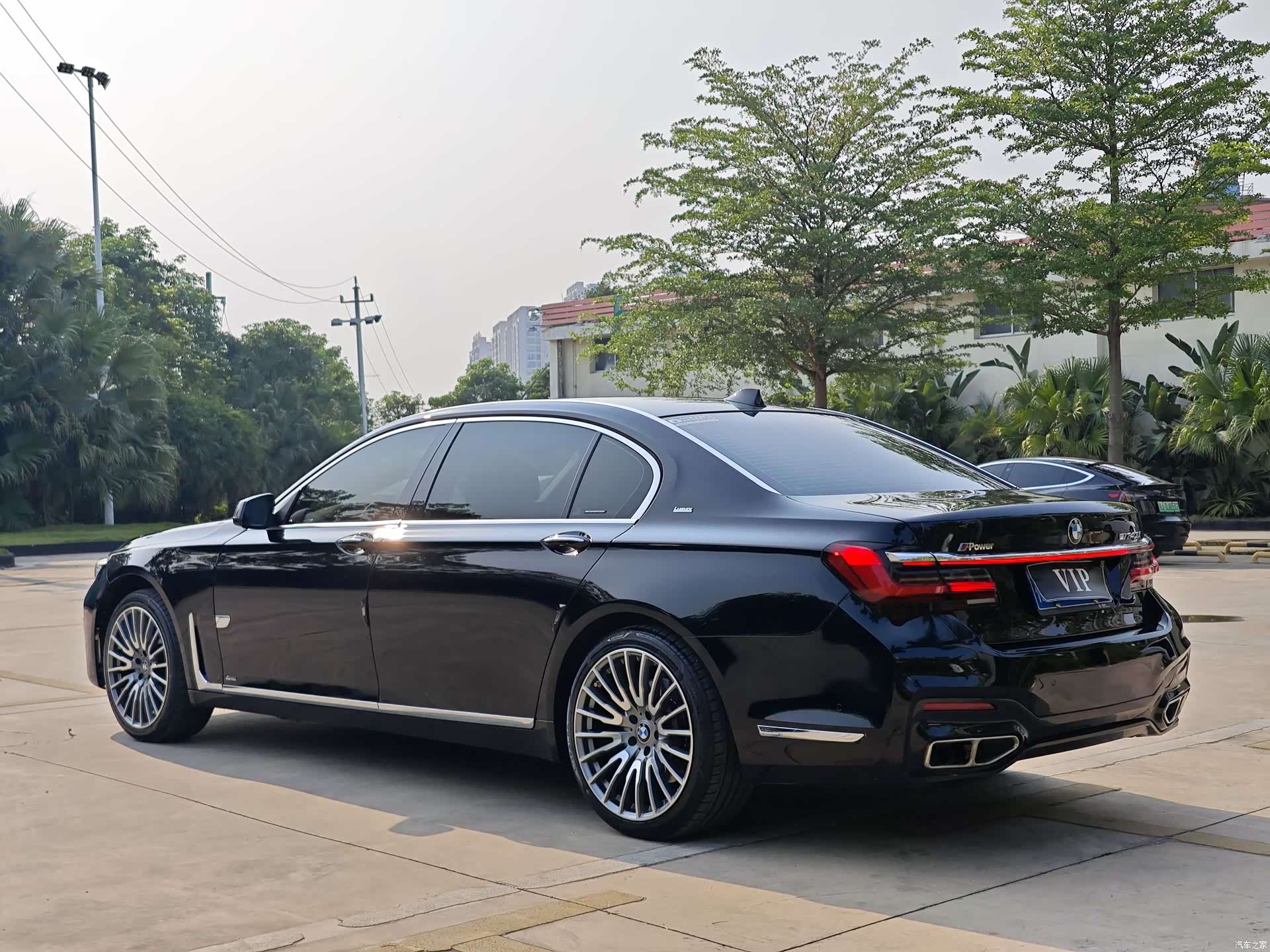BMW 7 Series, 2010 все фото