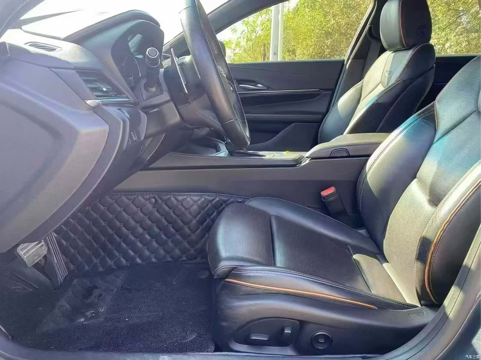 Cadillac CT4, 2020 все фото