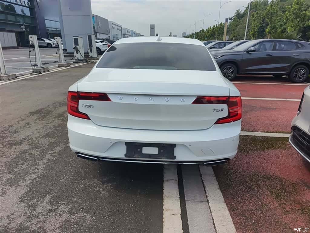 Volvo S90, 2020 6