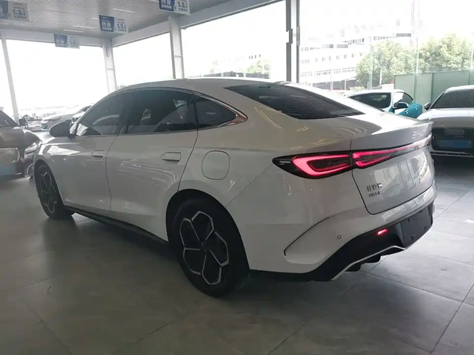 BYD Seal 06