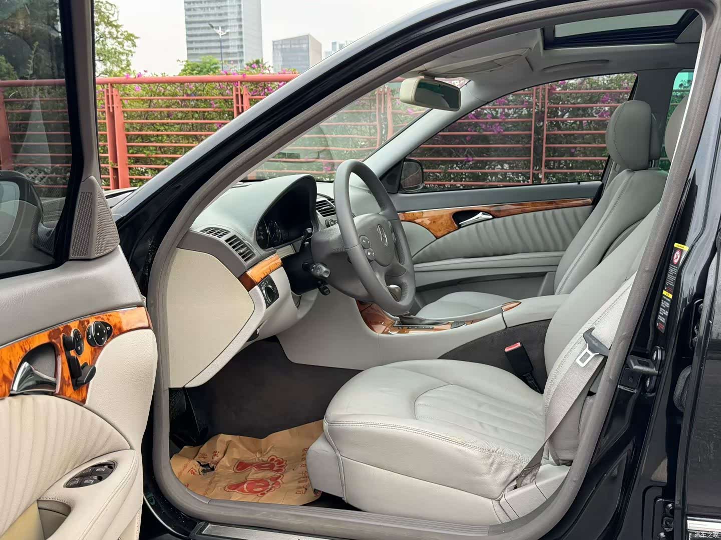 Mercedes-Benz E-Class, 2008 6
