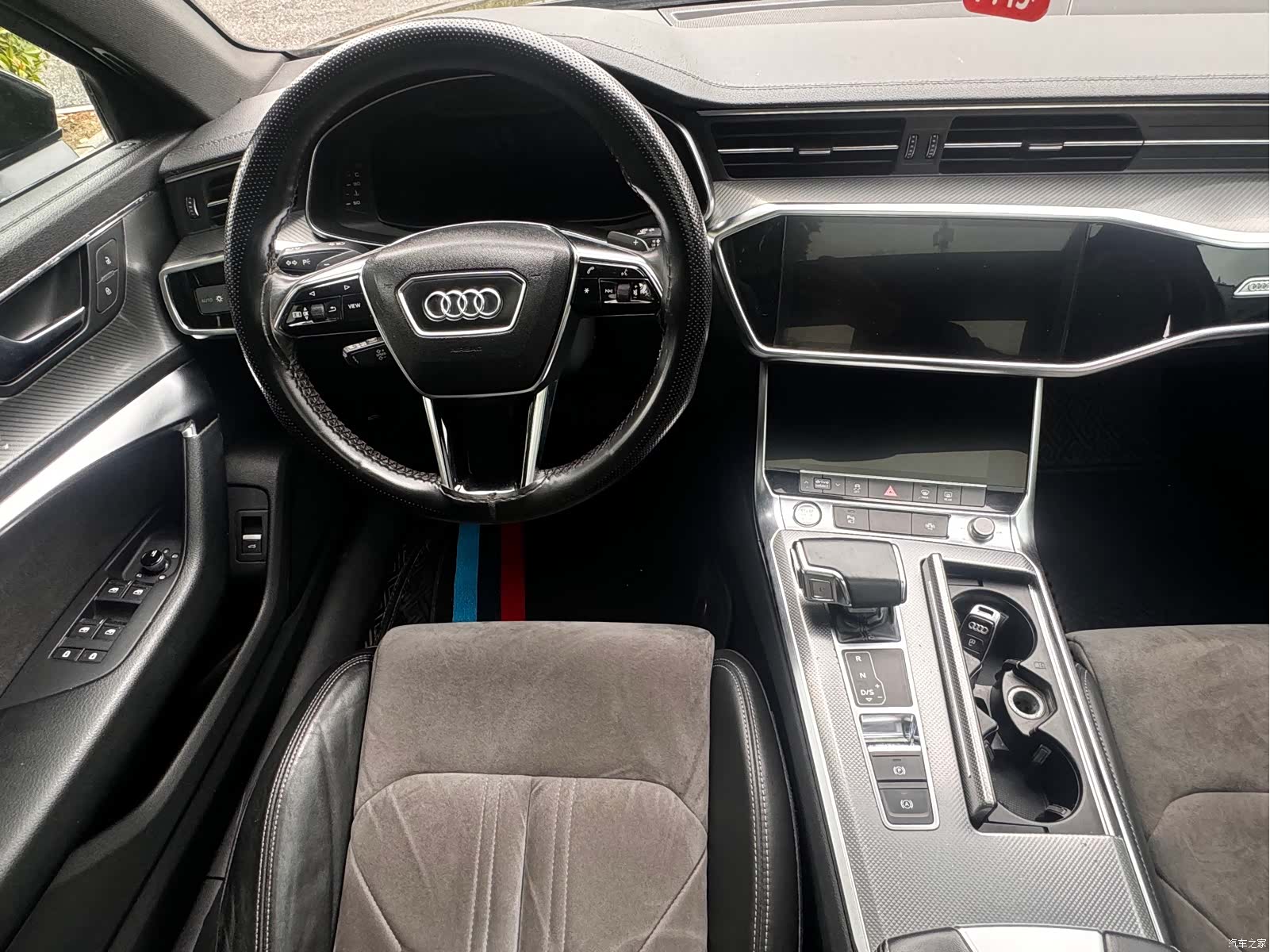 Audi A6L, 2019 12