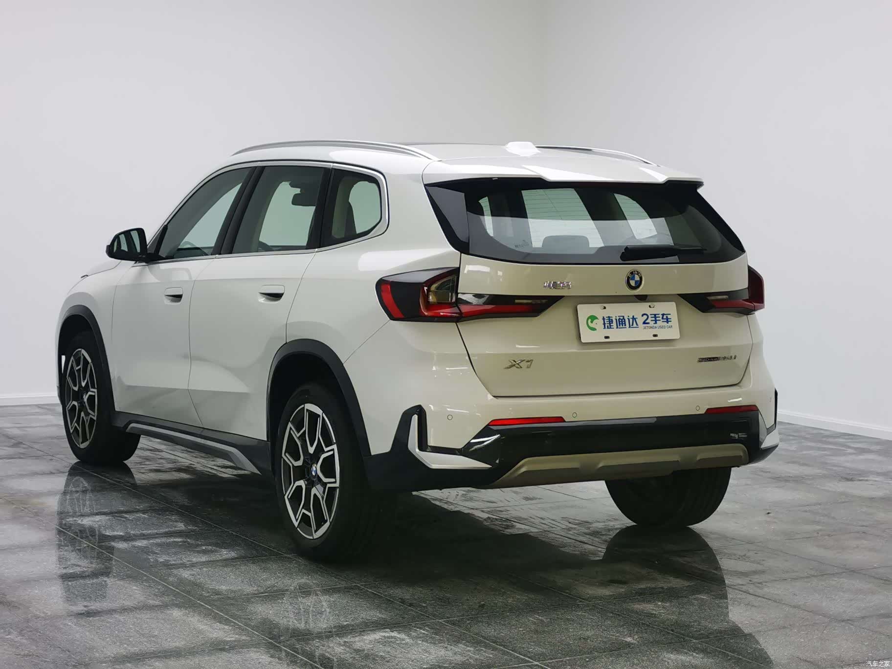 BMW X1, 2025 6