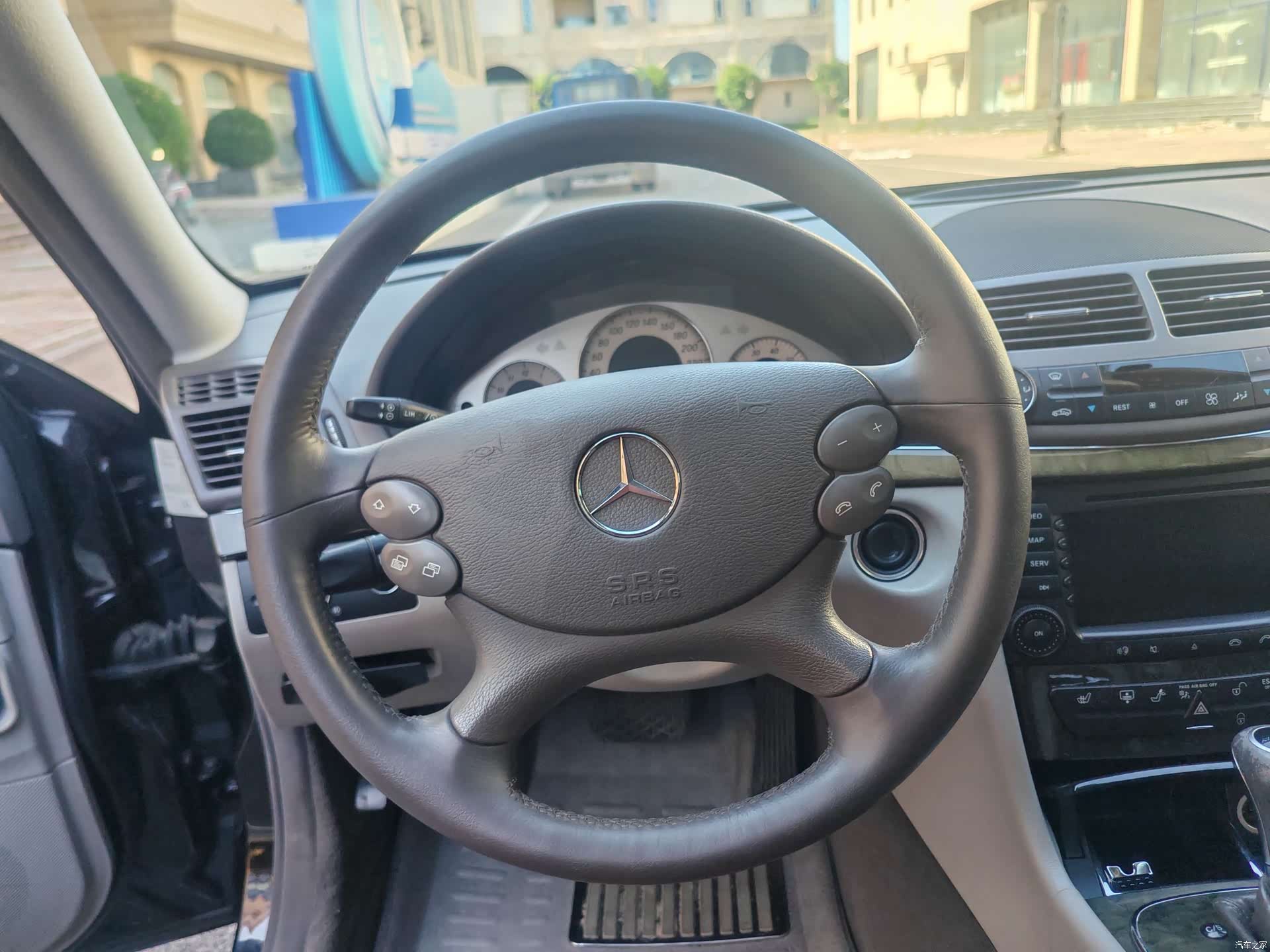 Mercedes-Benz E-Class, 2007 9
