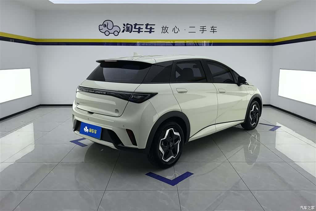 BYD Dolphin, 2023 3