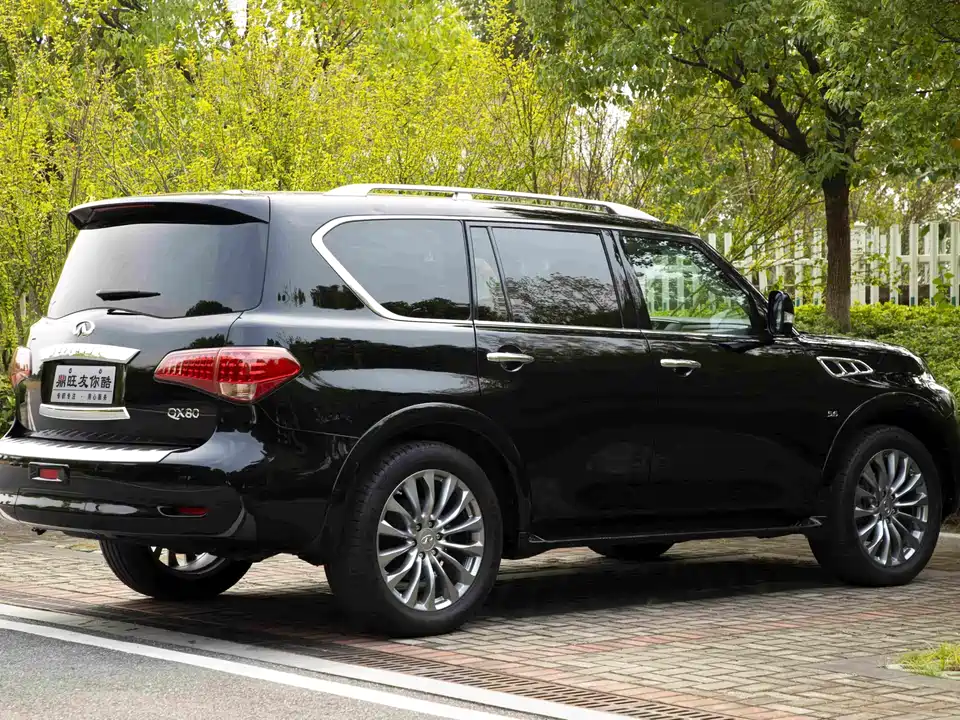 Infiniti QX80