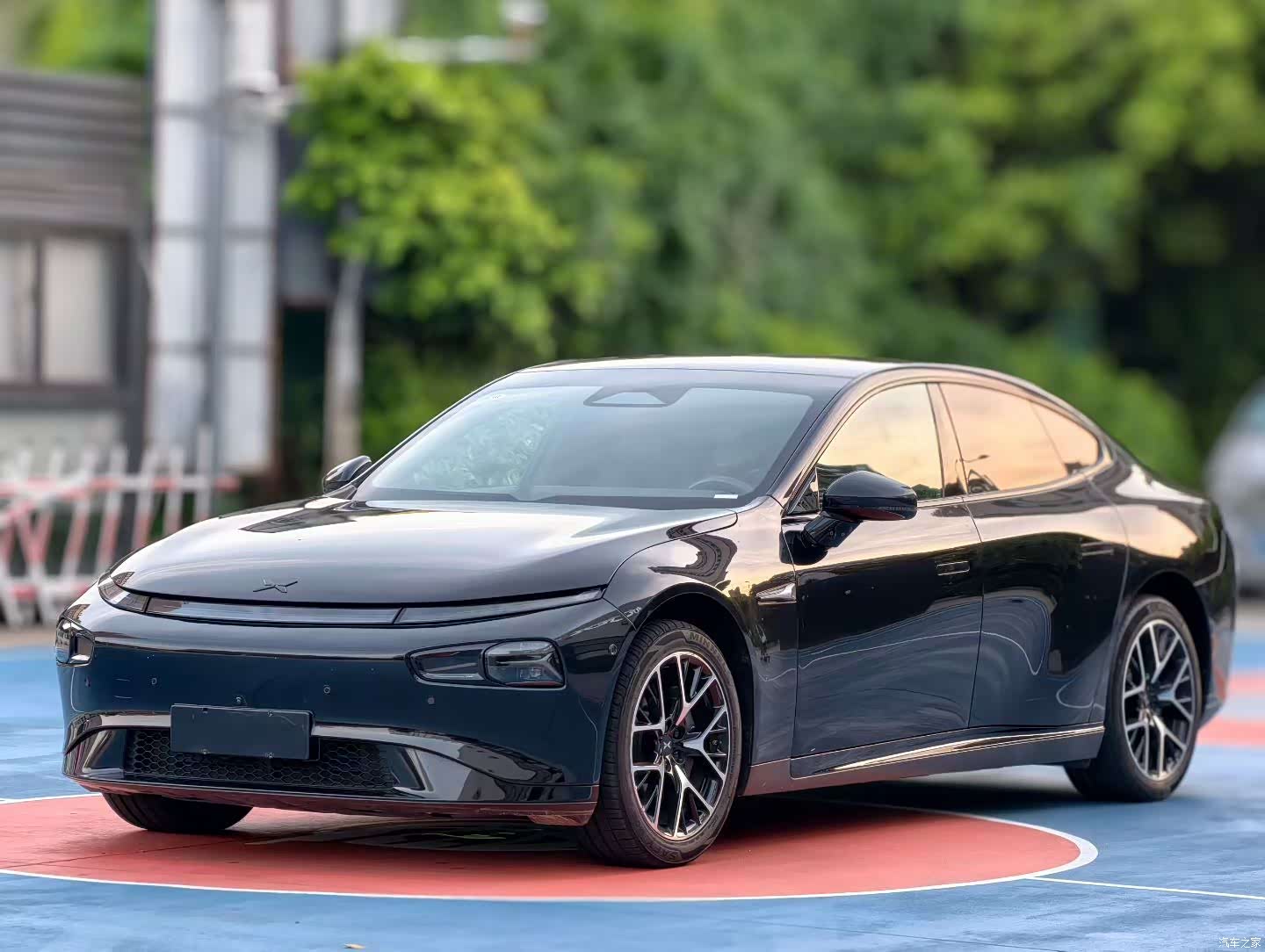 Xpeng P7, 2023 1