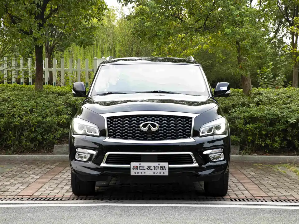 Infiniti QX80