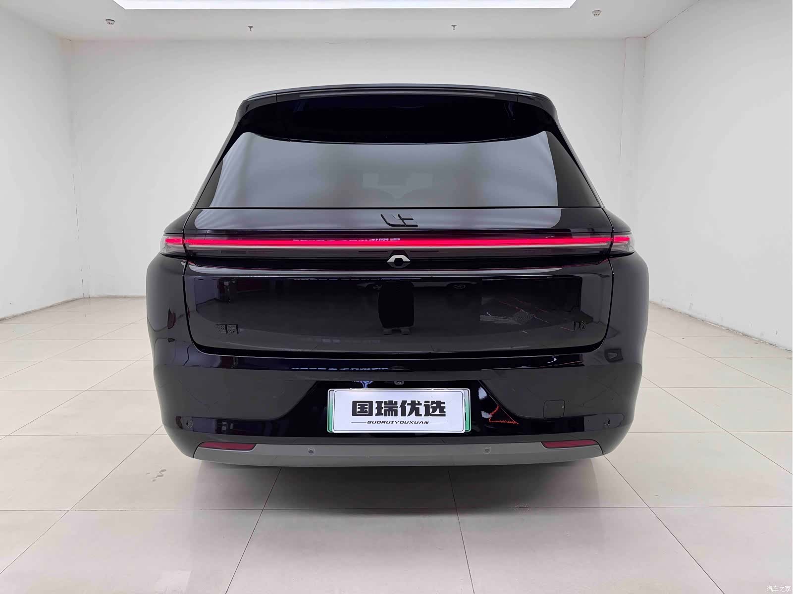 Li Auto L8, 2023 все фото