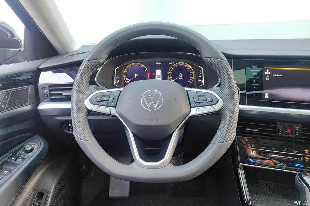 Volkswagen Passat, 2024 15