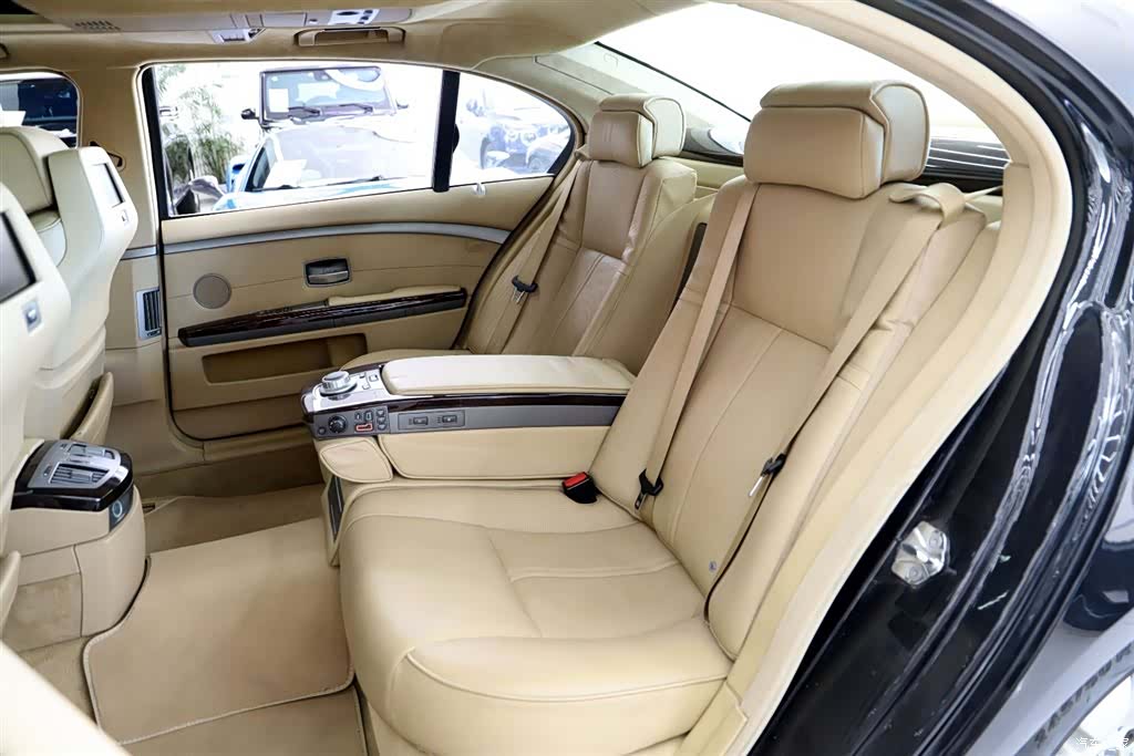 BMW 7 Series, 2008 7