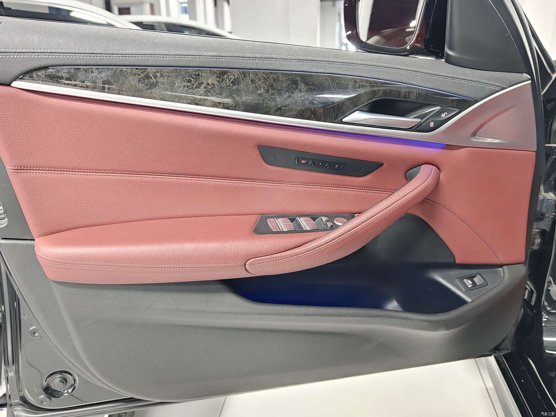 BMW 5 Series, 2020 14