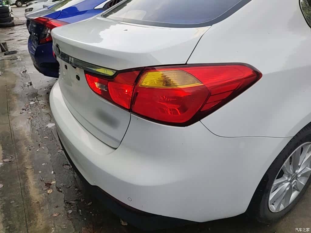 Kia K3, 2015 8
