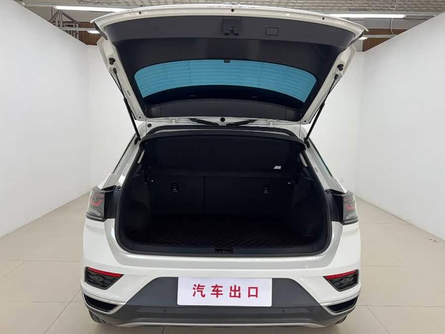 Volkswagen T-ROC 2023, фото 8