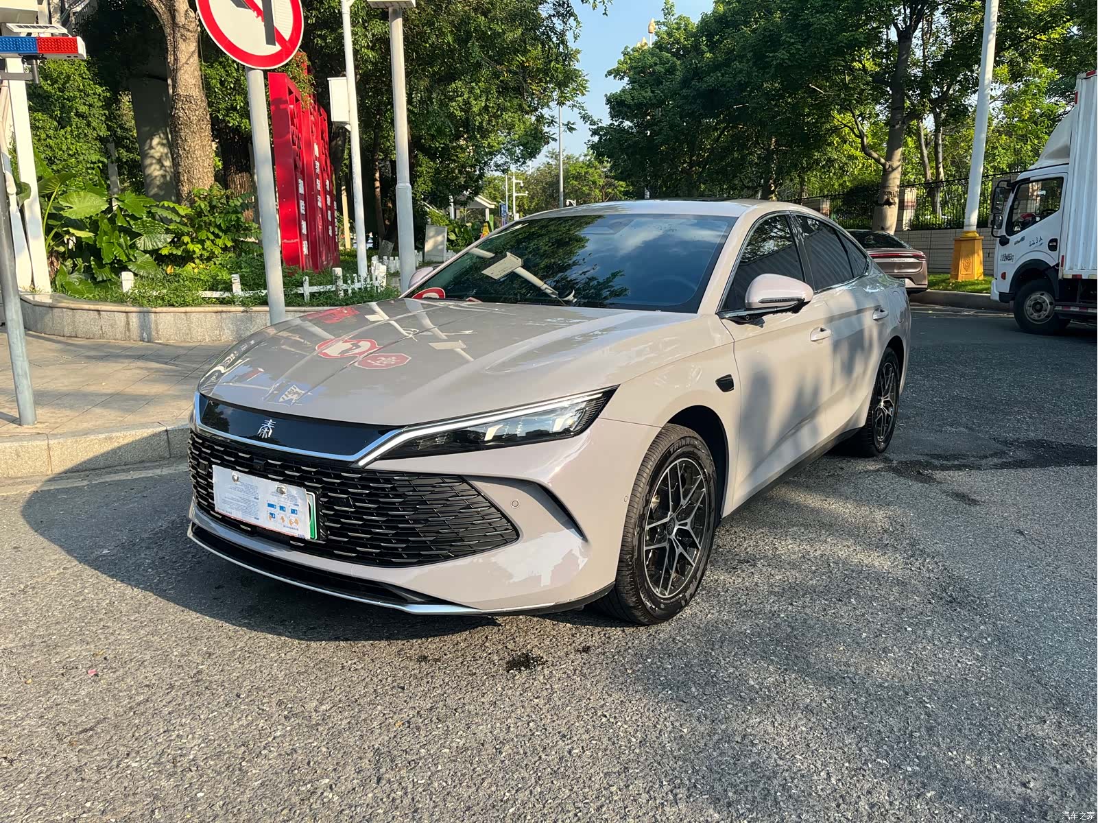 BYD Qin