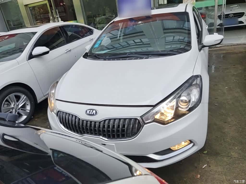 Kia K3, 2015 3
