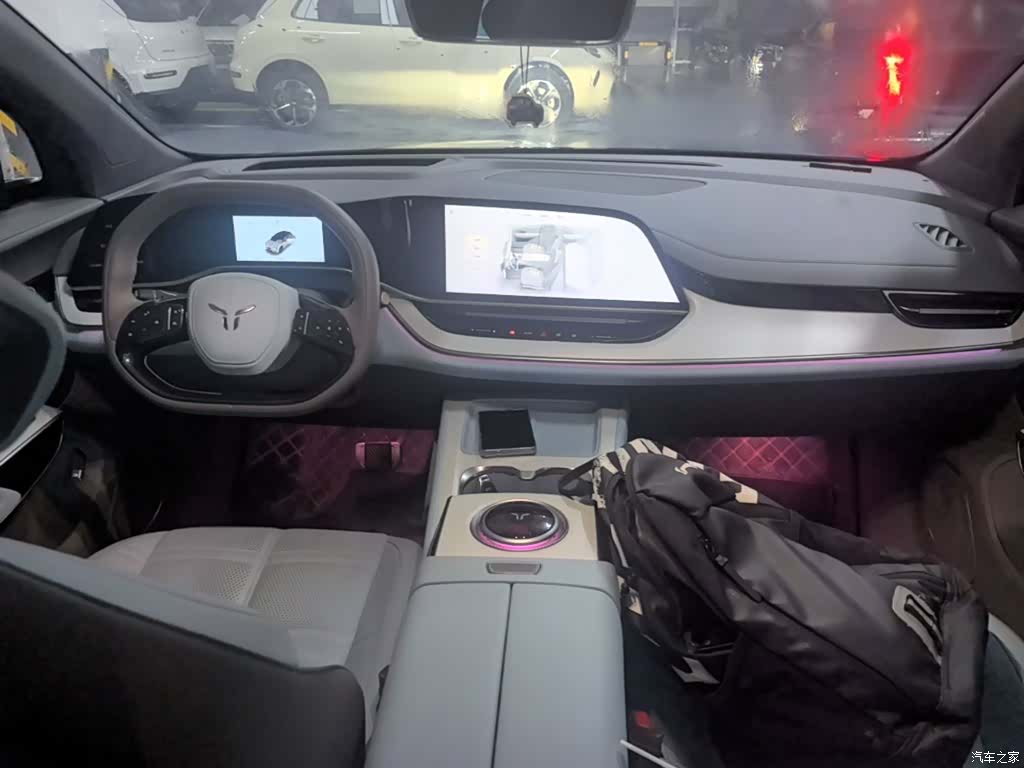 Hongqi 08, 2024 10