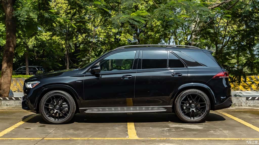 Mercedes-Benz GLE, 2023 4