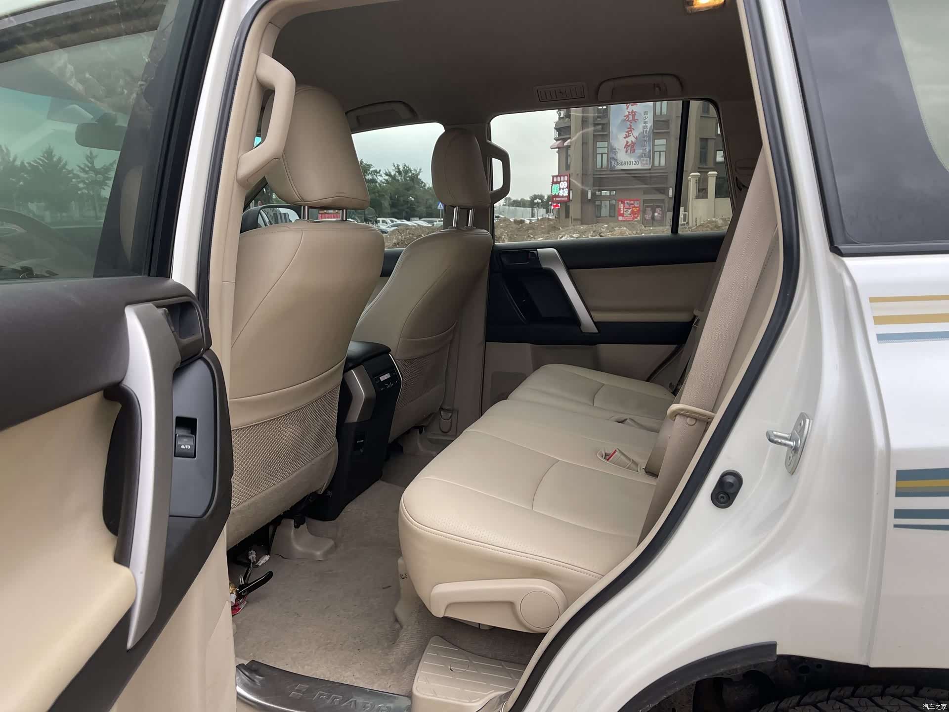 Toyota Prado, 2012 15