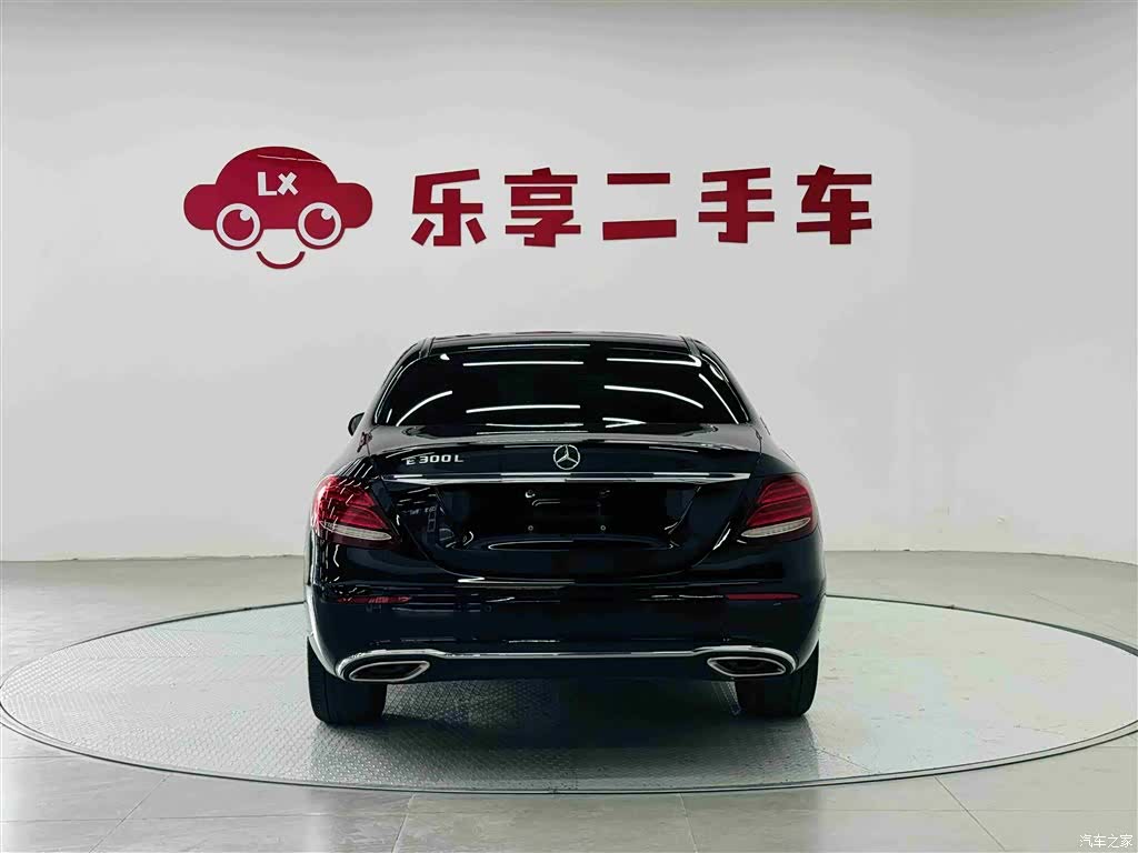 Mercedes-Benz E-Class, 2019 4