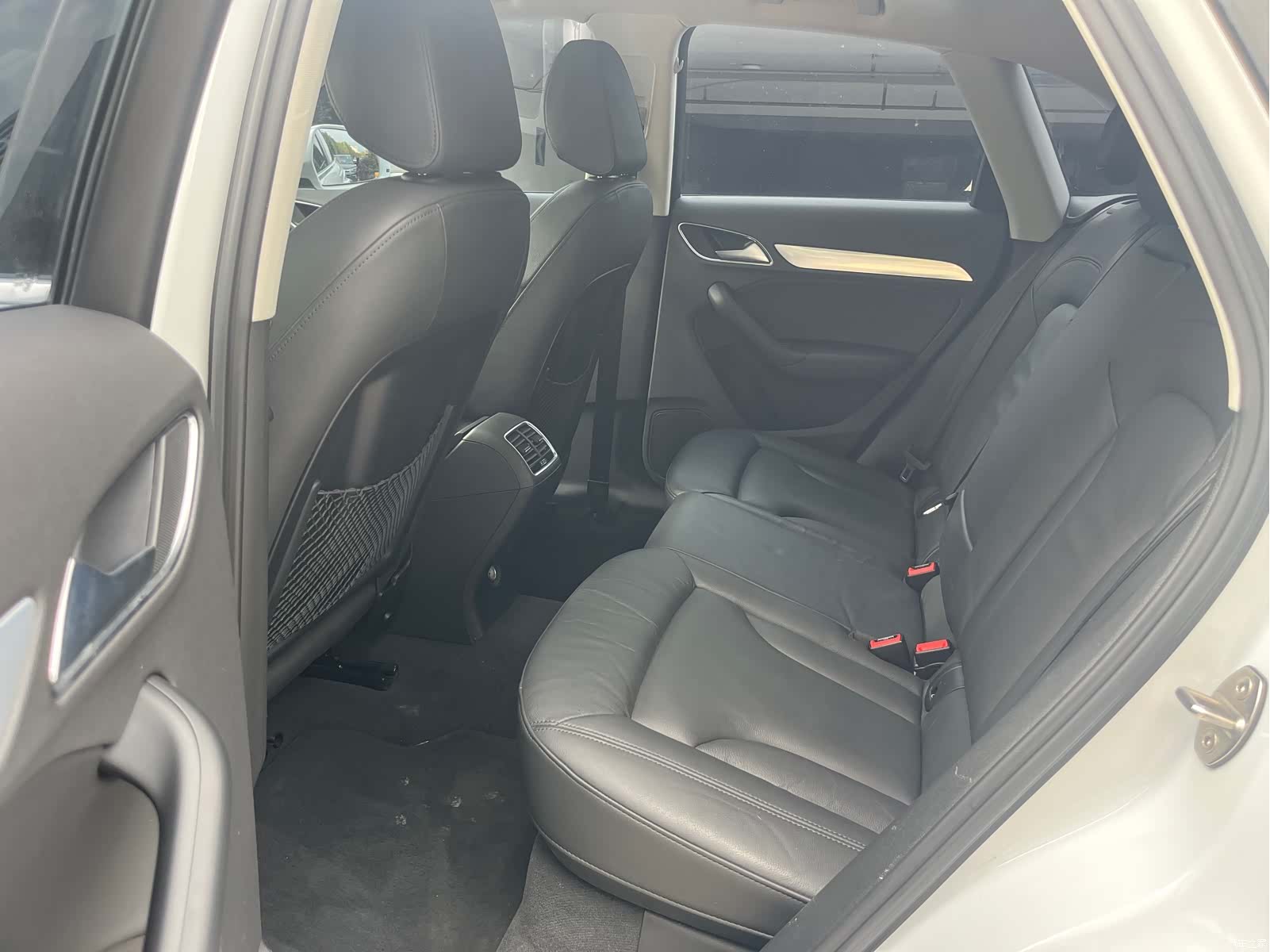 Audi Q3, 2017 9