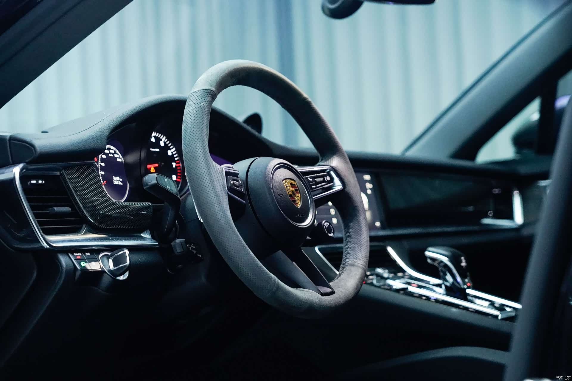 Porsche Panamera, 2022 12