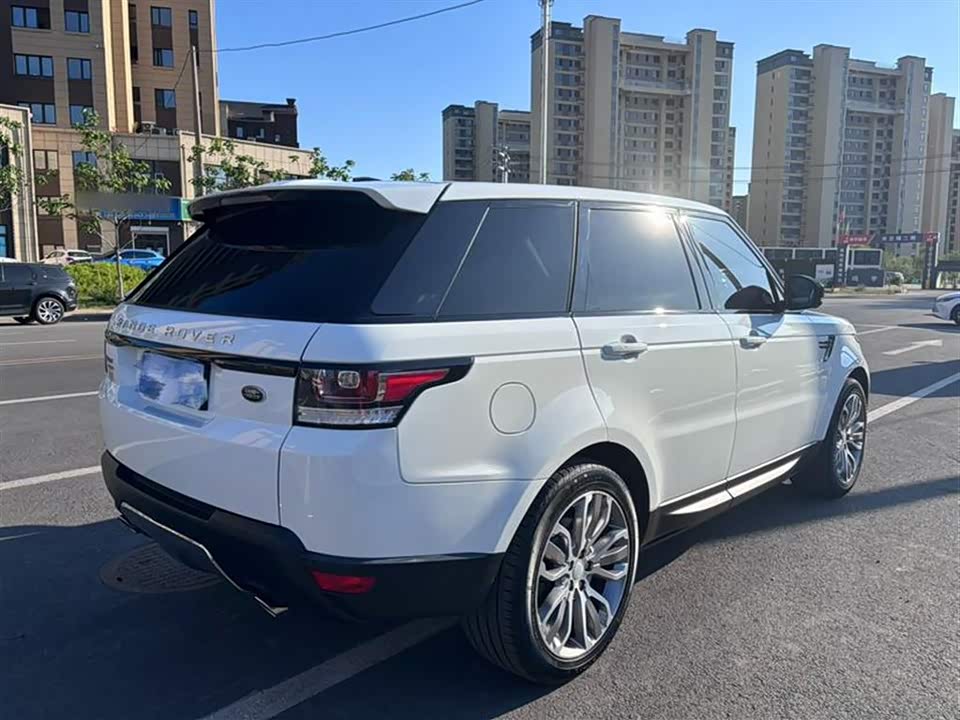 Land Rover Range Rover Sport Land Rover Range Rover Sport