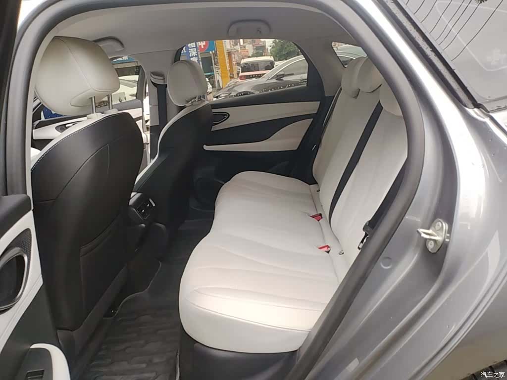 BYD Seal, 2025 17