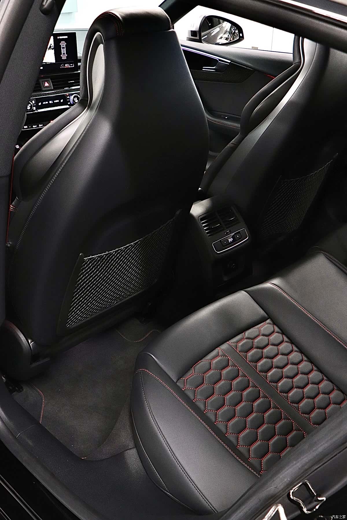 Audi RS, 2023 13