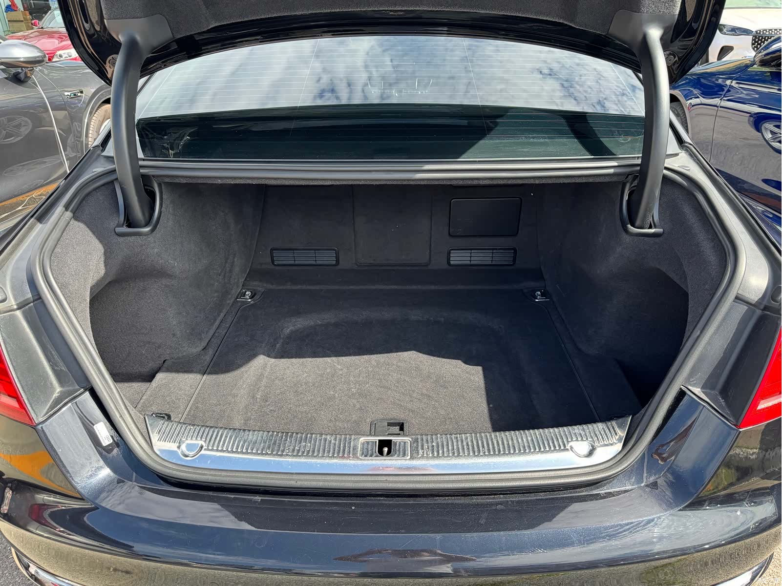 Audi A8L, 2014 10