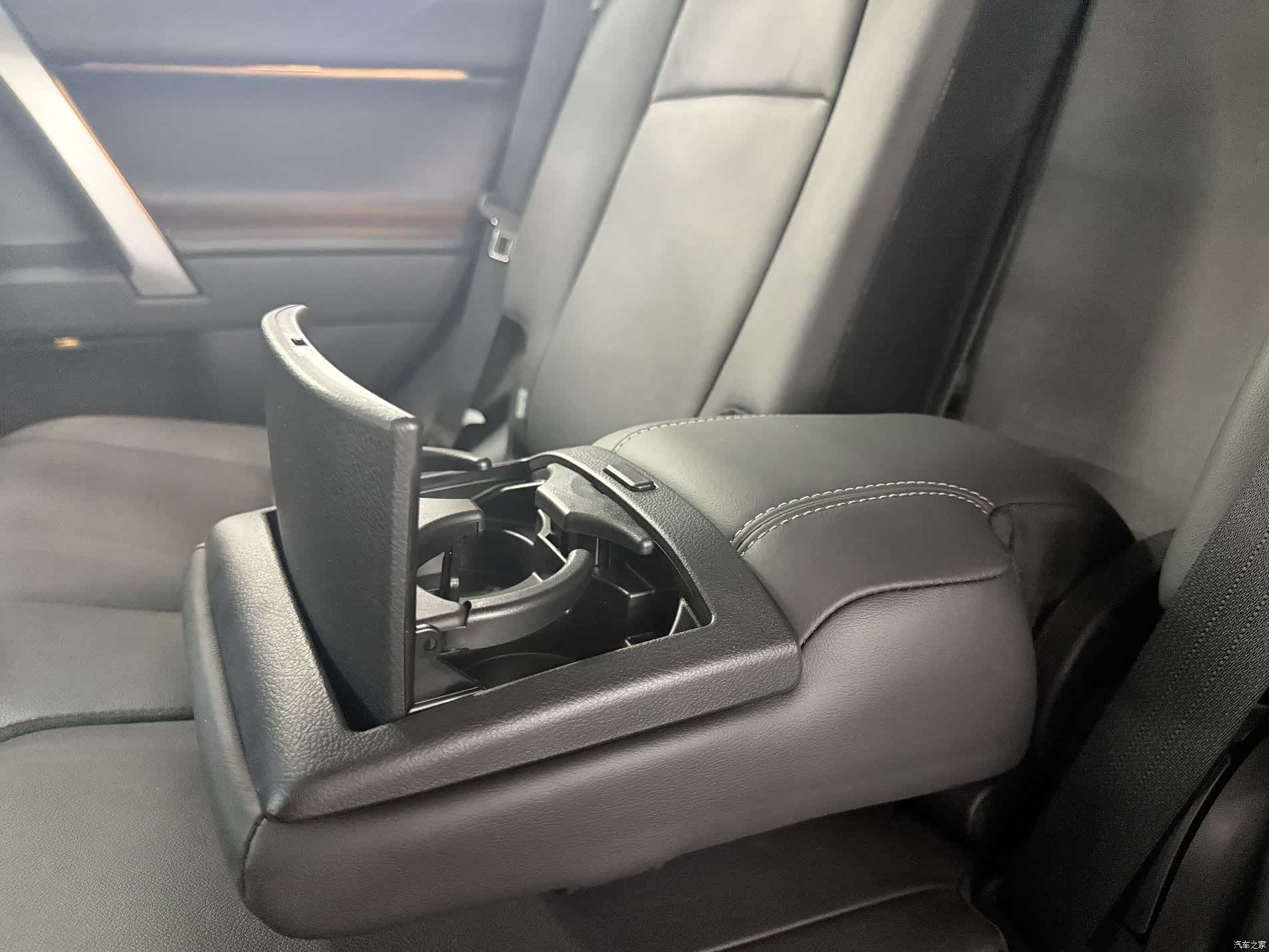 Toyota Prado, 2017 9