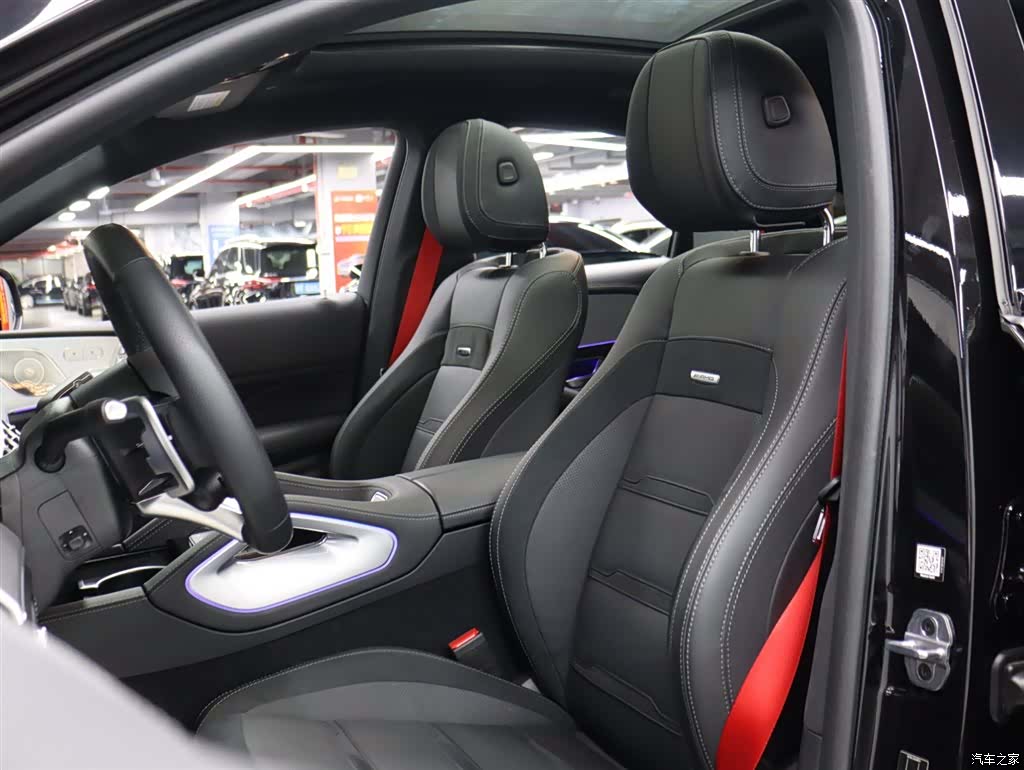 Mercedes-Benz GLE, 2025 11