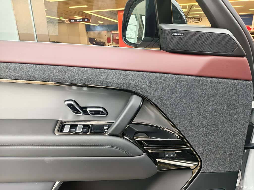 Land Rover Range Rover, 2024 7