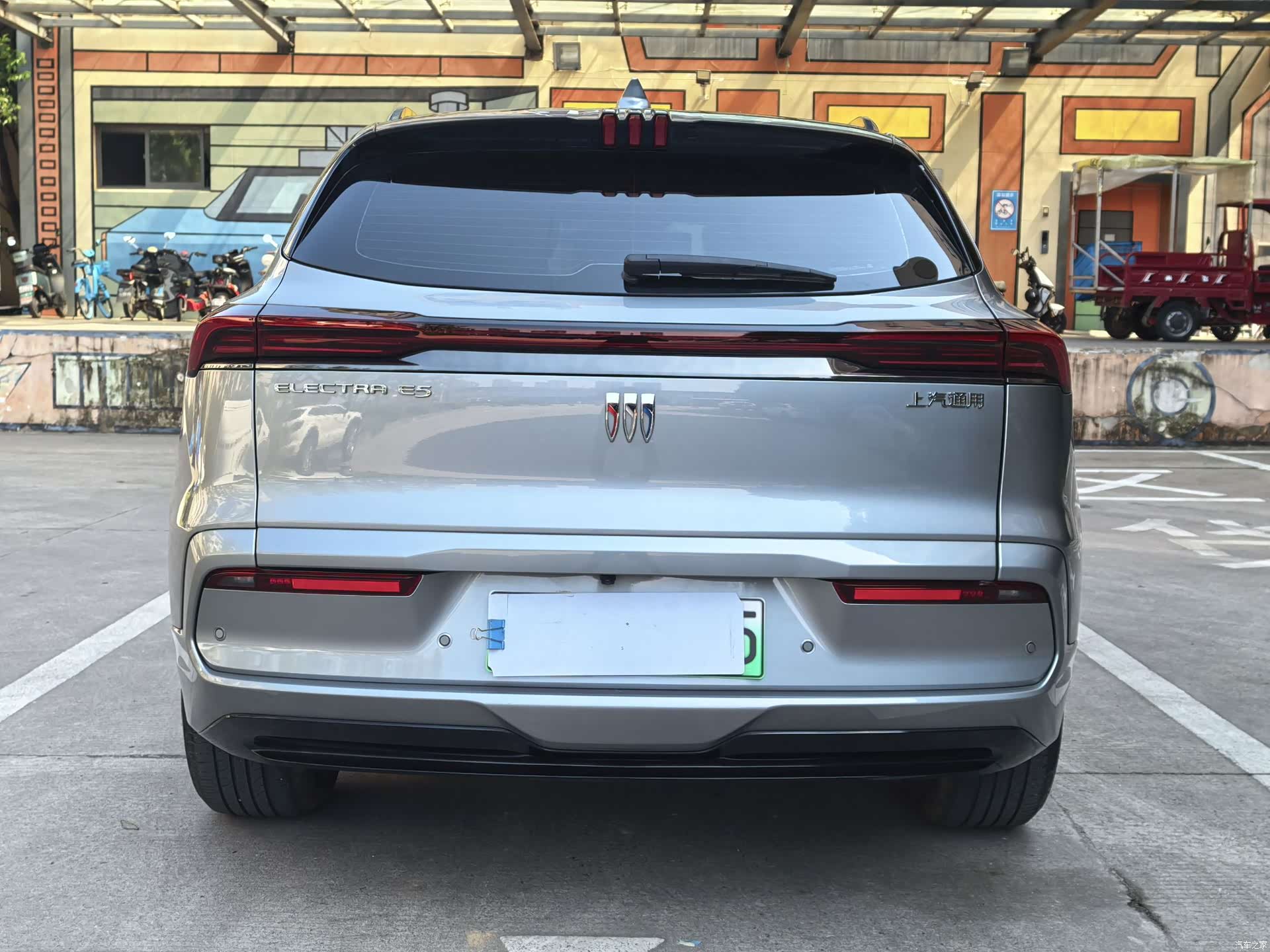 Buick E5, 2025 16