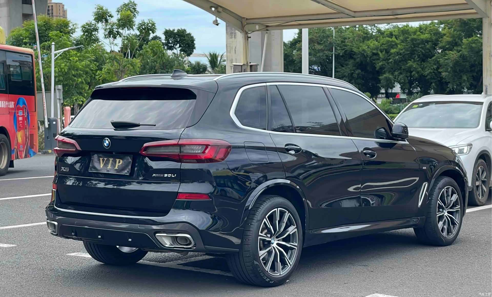 BMW X5, 2022 10