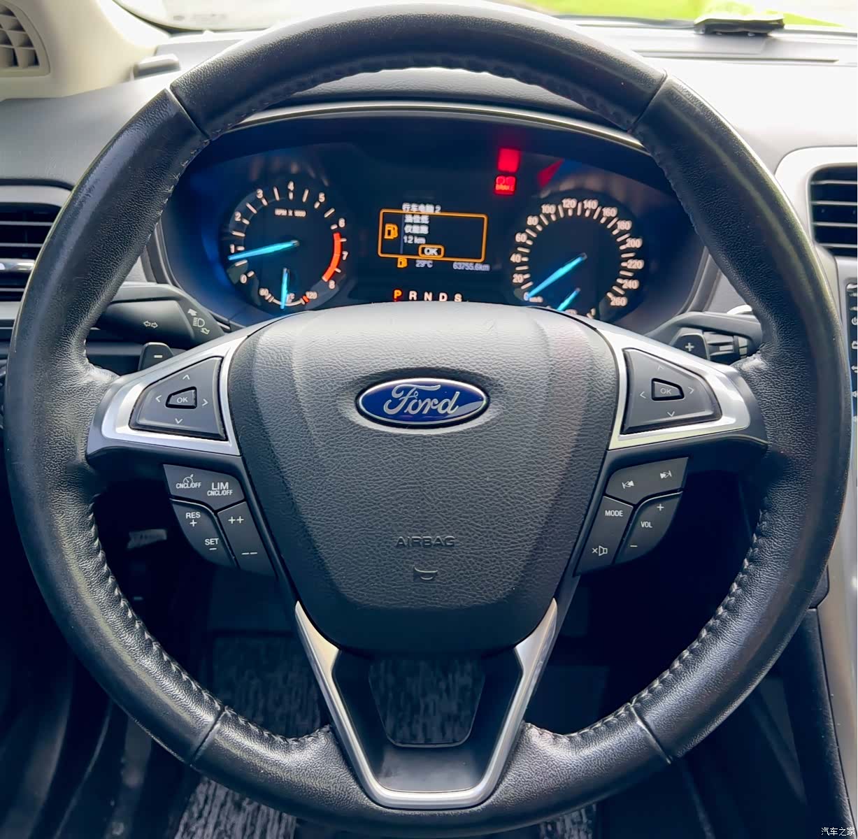 Ford Mondeo, 2017 12