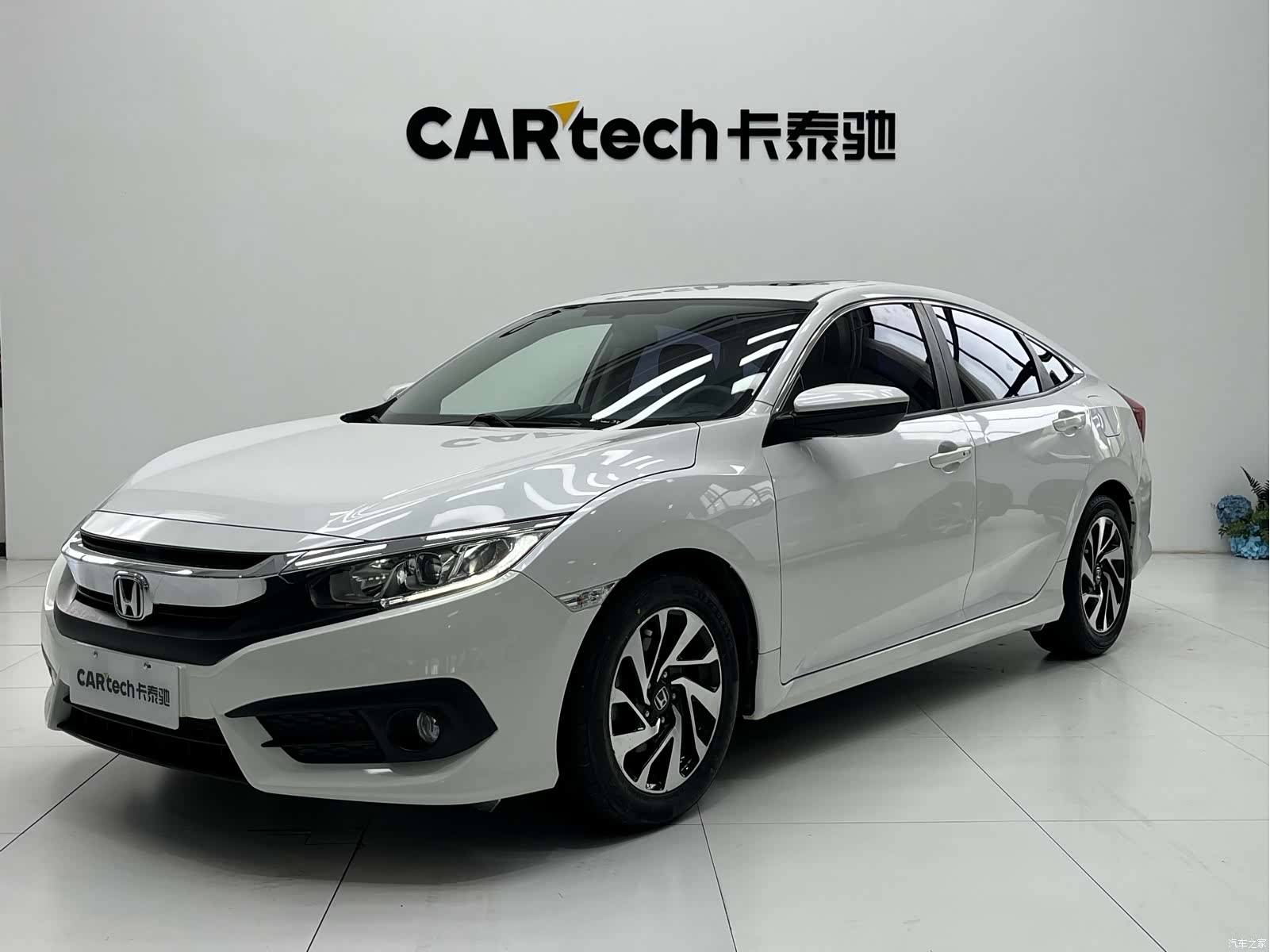 Honda Civic, 2019 1