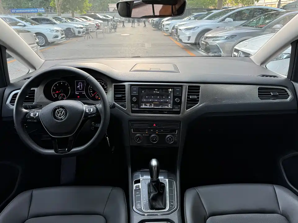 Volkswagen Golf*Jiayu