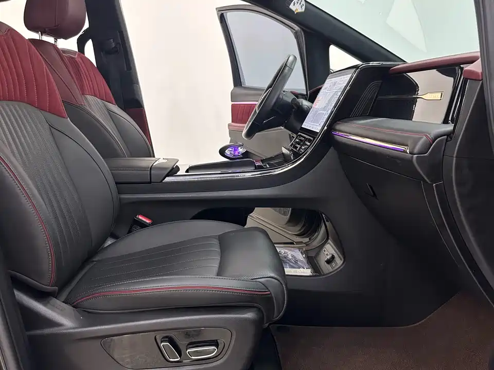 Trumpchi Trumpchi M8