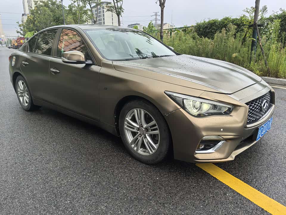 Infiniti Q50