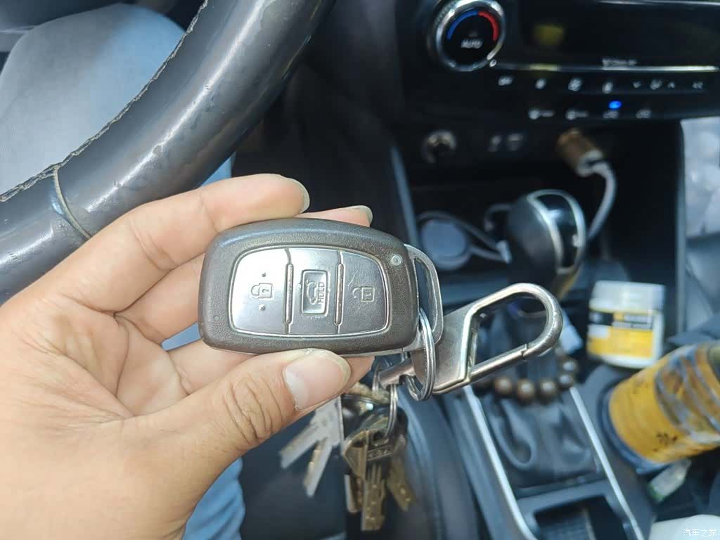 Hyundai Tucson, 2015 12