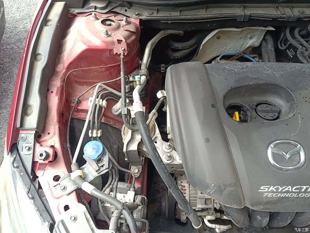 Mazda Mazda3, 2016 21