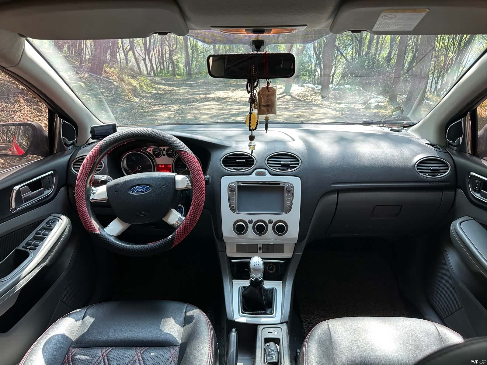 Ford Focus, 2013 9
